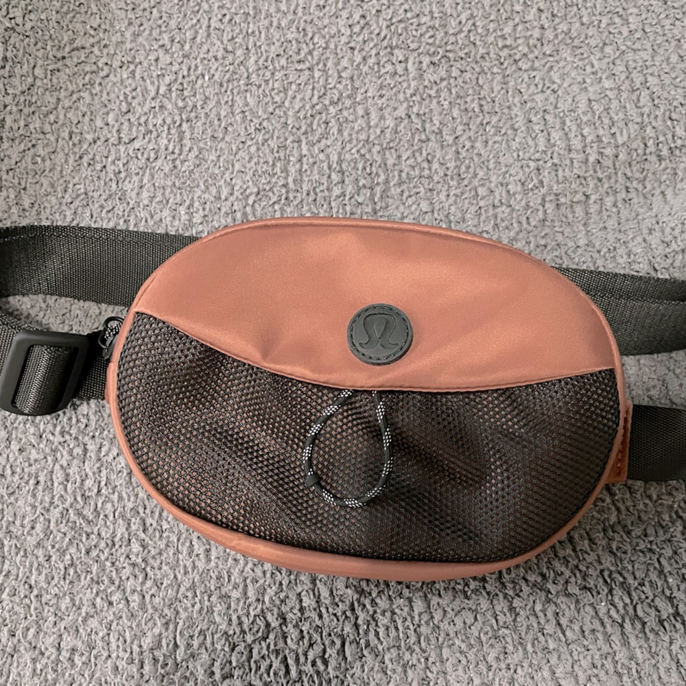 Take it on belt bag - Rust Color